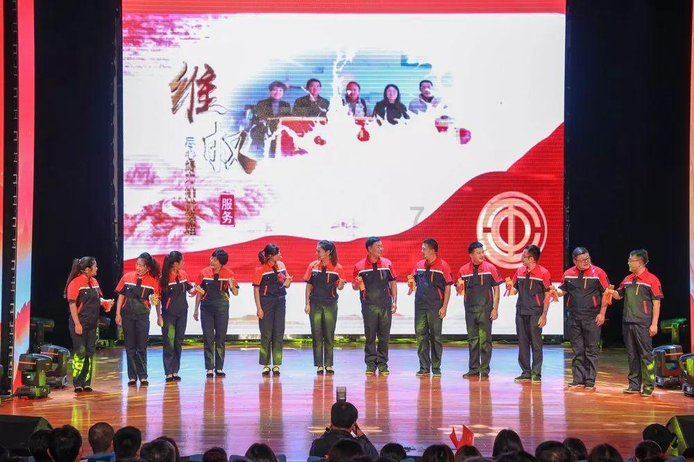 拥抱青春 健康成长---兴义市加强中小学生生理健康主题教育侧记